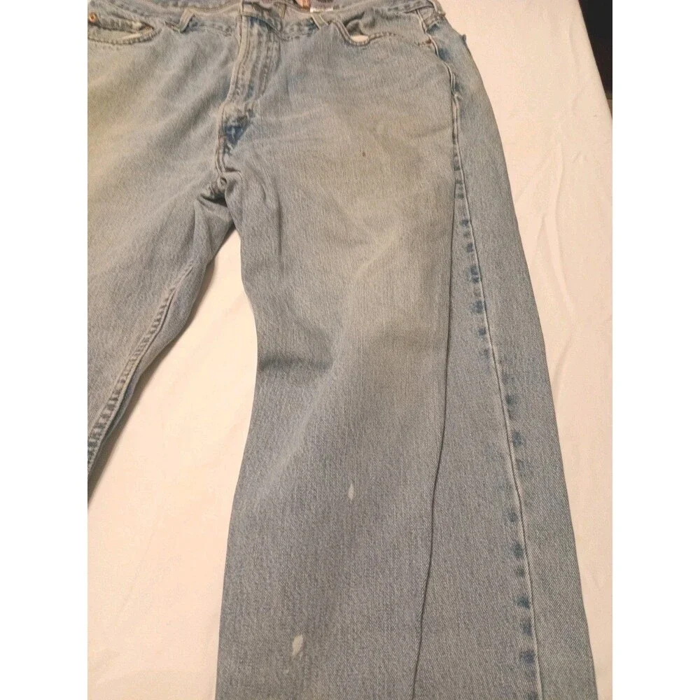 Vintage Levis 550 Jeans Mens 42x30 Light Wash Relaxed Fit Blue Denim Made USA
